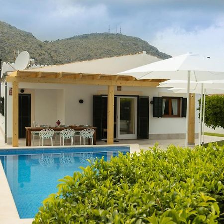 Alcudia Beach House Bagian luar foto